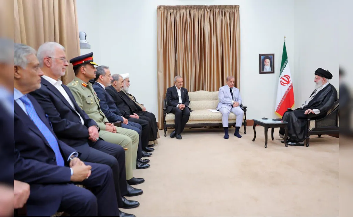 Pakistan Raises India Conflict with Iran; Ayatollah Khamenei’s Measured Response Highlights Gaza Crisis as Unifying Factor